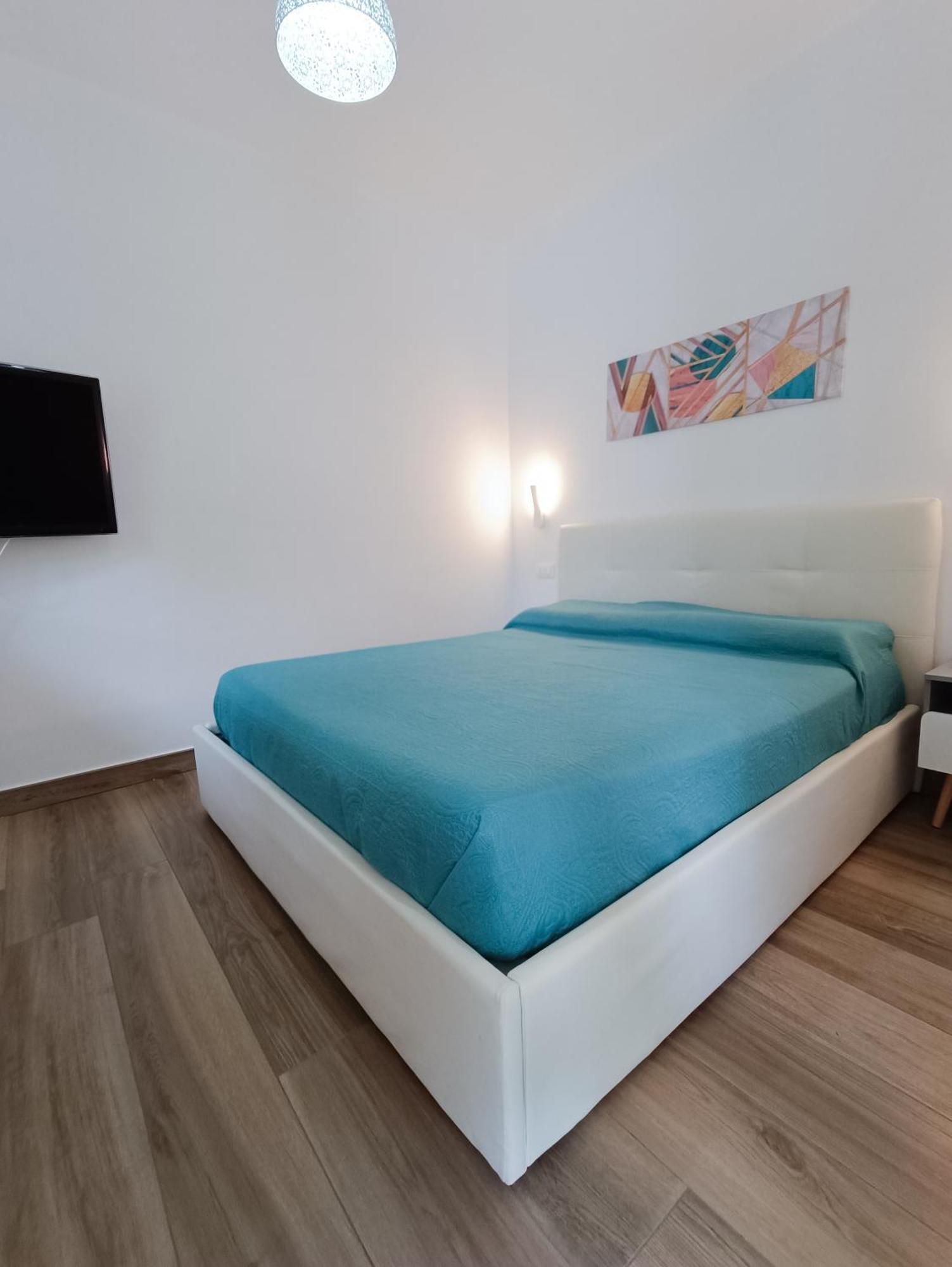 Wishing & Dreaming Sperlonga Apartment Екстериор снимка