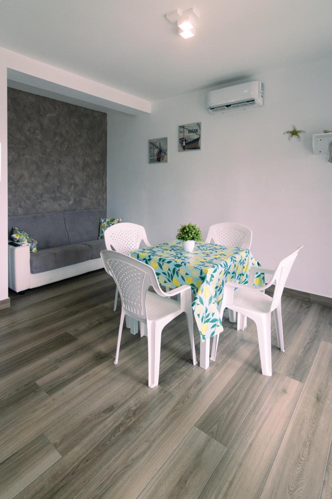 Wishing & Dreaming Sperlonga Apartment Екстериор снимка